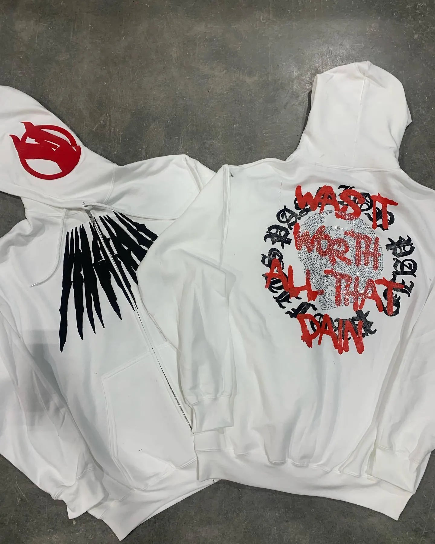 Black loose hooded cardigan with printed skull and letter pattern, long sleeves