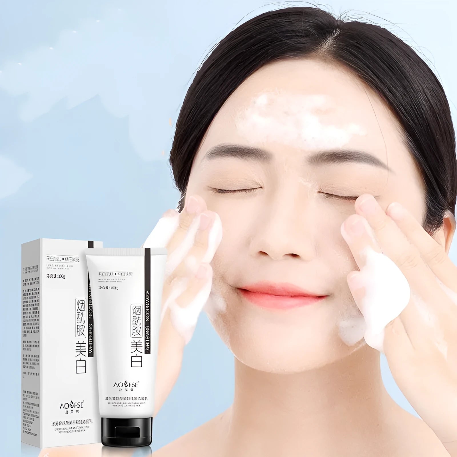 White bottle of whitening and freckle removing facial cleanser, 100ml.