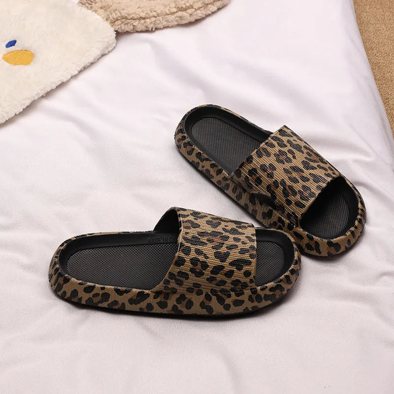 Women's leopard print EVA slippers with thick sole for indoor outdoor summer wear
