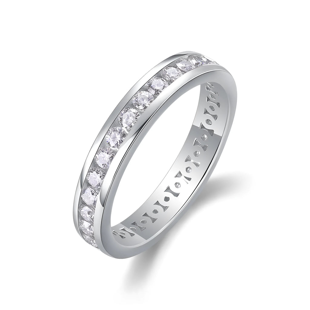 Moissanite star ring with S925 silver platinum-plated band, under 0.1 carat, size 6, showing star-cut stone in gift box